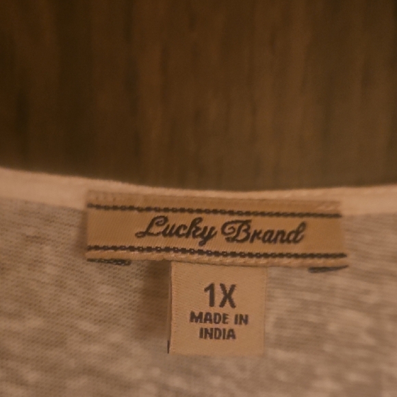 EUC Lucky Brand Top - Picture 2 of 5